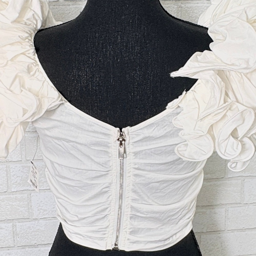 NWT Akira Ruffle Sleeve Crop Top Small Off Shoulder Ruched Fairy Coquette Indie - Picture 4 of 11